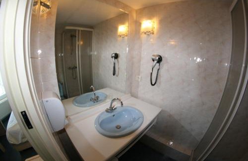 Ploermel Hotel | Hôtel Saint-Marc