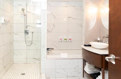 Old Montreal Hotel | Hôtel Saint-Sulpice