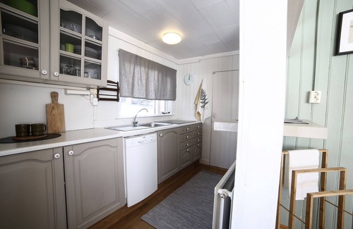 Dalvik Cottage | Höfði Cottages
