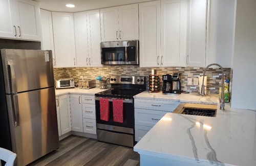 Folly Field Condo | H.H. Beach & Tennis Resort-2/2 100% renovated ON THE BEACH condo. 5% DISCOUNTS!