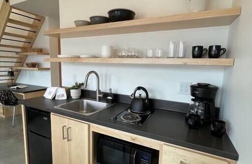 Mount Sterling House | H&M Retreats/Cabin 3/Hermann, MO