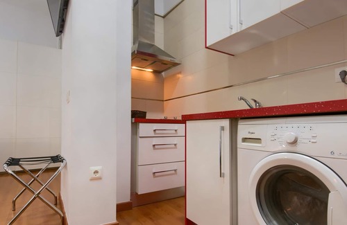 San Felipe Neri Apartment | H2M Carreteria 97 Loft Interior-Quiet-in old town