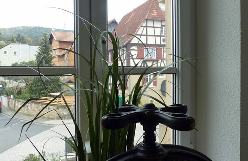 Neustadt an der Weinstrasse Apartment | HAARDTER WINZER (Whg. 4) renovated and lovingly decorated "Pfalzcard-Partner"