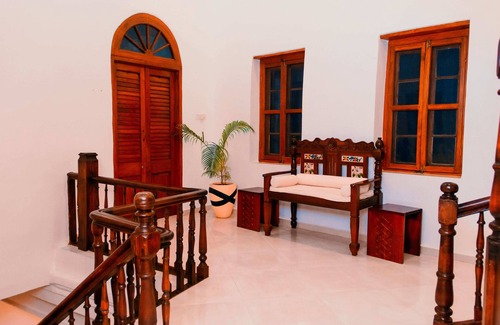 Stone Town Hotel | Habari House