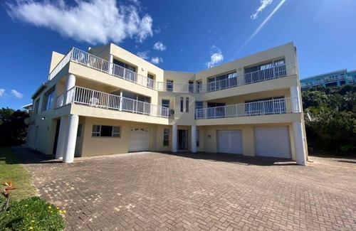 Port Alfred House | Habels haven beach front