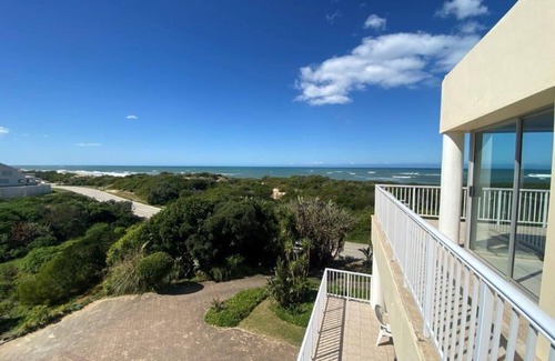 Port Alfred House | Habels haven beach front