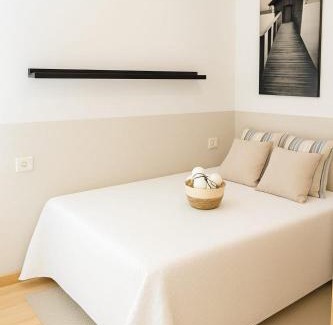 Ibiza House | HABITACIÓN Parque El Retiro PISO COMPARTIDO