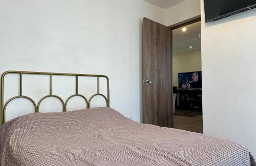Tlalnepantla de Baz House | Habitación privada con balcón en zona norte CMDX