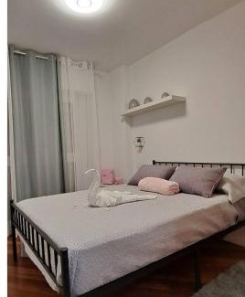 Basurtu House | Habitacion con salida directa a terraza chill out