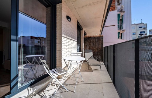 Collblanc y La Torrassa Apartment | Habitat Apartments Teatre 11