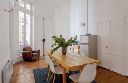 Gaillon Apartment | Habitat Parisien - Quatre Septembre Choiseul Opera