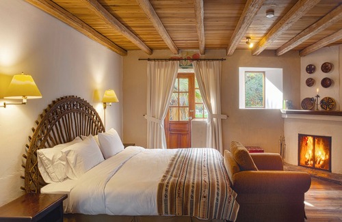 San Pablo del Lago Hotel | Hacienda Cusin
