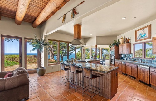 Carmel House | Hacienda del Victorine - A Luxury Retreat