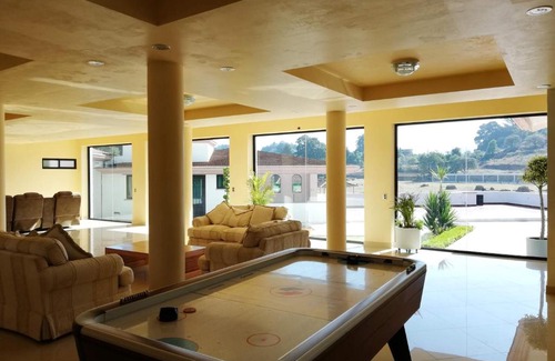 Timilpan Hotel | Hacienda Maxdá