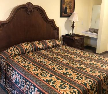 Central Escondido Hotel | Hacienda Motel
