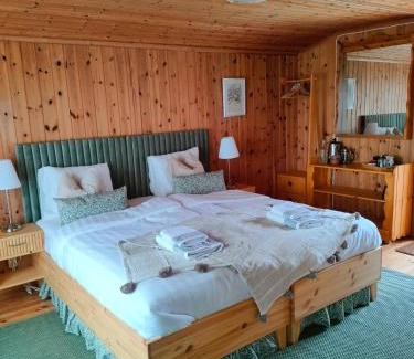 Arjang House | Hagen Familje Farm