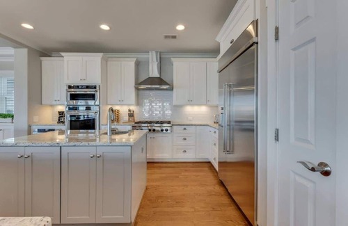 Wilmington Beach House | Hakuna Matata - Oceanfront - Pool