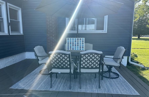 Long Lake House | "Hale" of a Get - Away! Charming lakefront cottage on all sports Long Lake.