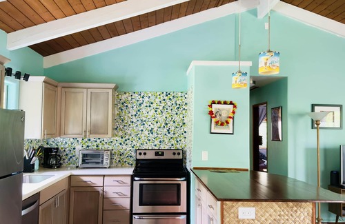 Keaau House | Hale Ola Aina 2 Bedroom Home by RedAwning