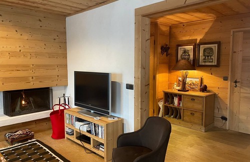 Le Planellet Apartment | Half chalet 150m2, 400m from center/ski, 3/5 bedrooms, garage, sleeps 6/10