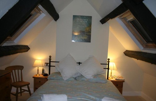 Stroud House | Half-pint Cottage