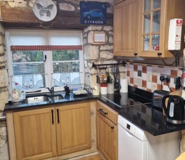 Stroud House | Half-pint Cottage