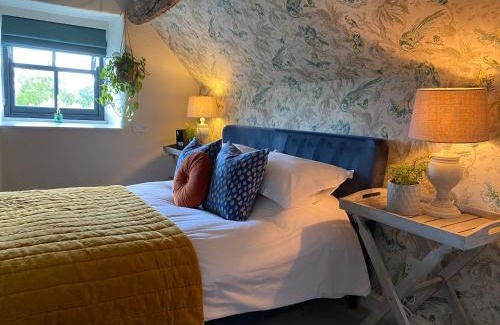 Bourton House | Halford House - Adults Only