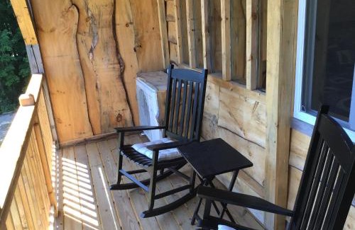 Elizabethtown Hotel | Halfway House Motel