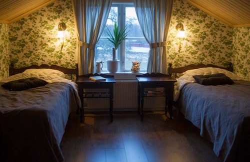 Skara Bed & Breakfast | Hallebergs Bed & Breakfast
