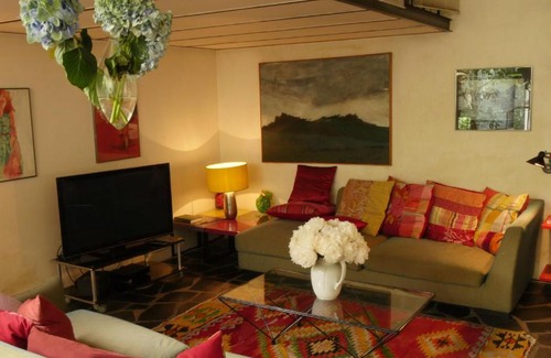 Montmartre Apartment | Hameau des artistes