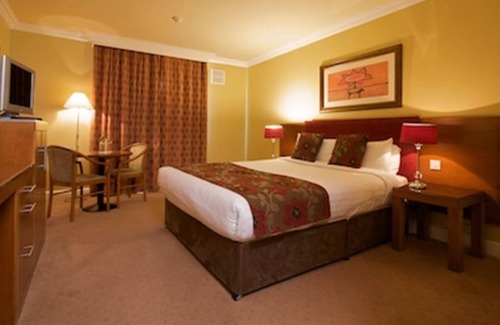 Johnstown Bridge Hotel | Hamlet Court Hotel