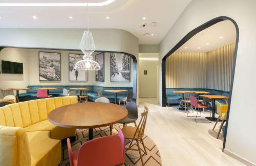 Arroyo de la Vega Hotel | Hampton By Hilton Alcobendas Madrid