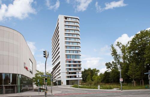 Berg am Laim Hotel | Hampton By Hilton Munich City Center East