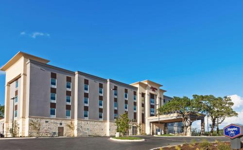 Spring Branch Hotel | Hampton Inn By Hilton Bulverde Texas Hill Country