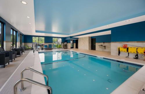 Southfield Hotel | Hampton Inn by Hilton Detroit Southfield