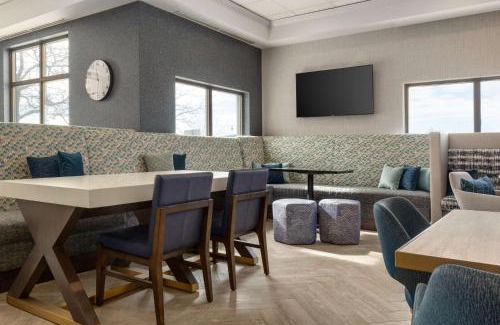 Napanee Hotel | Hampton Inn by Hilton Napanee