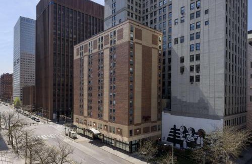 Gateway District Hotel | Hampton Inn Cleveland-Downtown