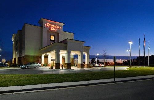Farmville Hotel | Hampton Inn Farmville