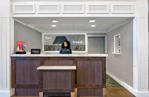 River Oaks Hotel | Hampton Inn Ft Lauderdale Airport North Cruise Port
