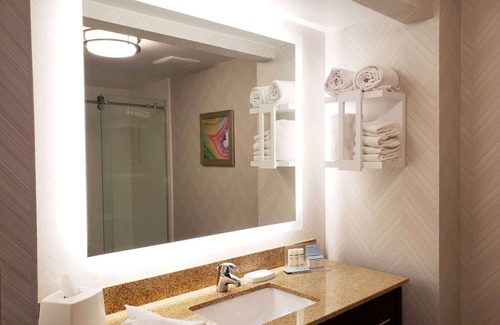 Greensburg Hotel | Hampton Inn Greensburg