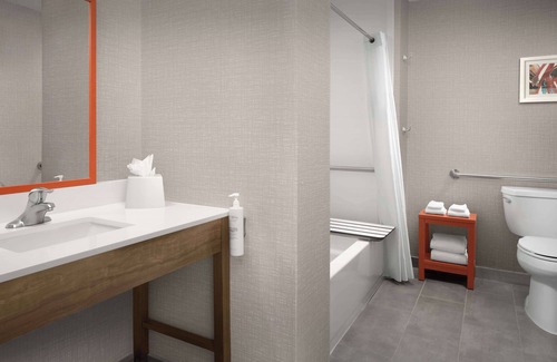 Ward Hill Hotel | Hampton Inn Haverhill