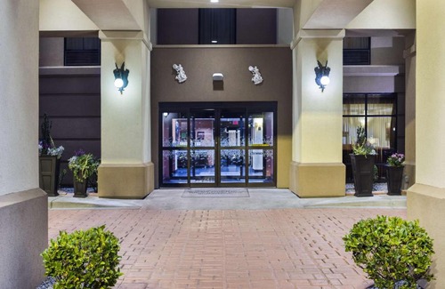 Flemington Hotel | Hampton Inn Hinesville
