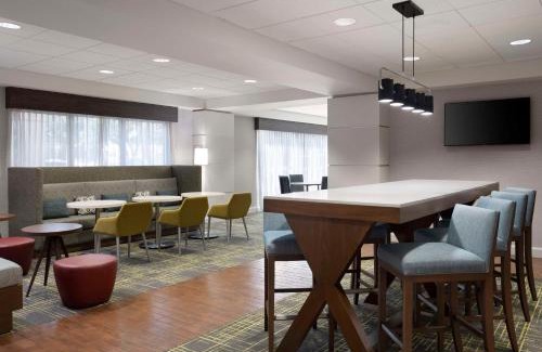 The Galleria Hotel | Hampton Inn Houston Near the Galleria