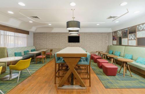 Hutchinson Hotel | Hampton Inn Hutchinson