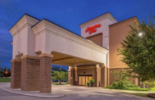 Jackson Hotel | Hampton Inn Jackson-College Avenue