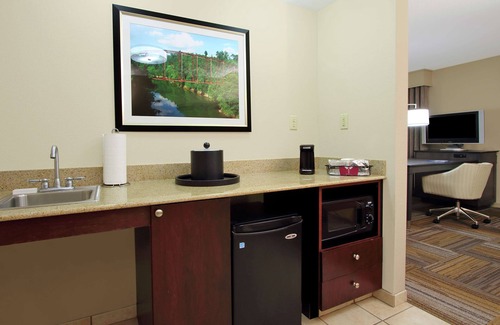 Jasper Hotel | Hampton Inn Jasper