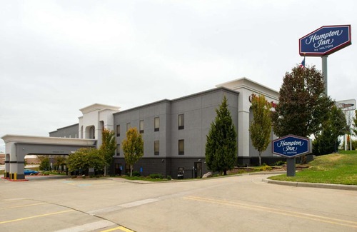 Winnetonka Hotel | Hampton Inn Kansas City Northeast