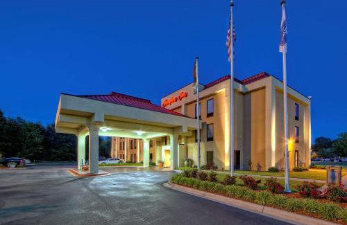 Laurinburg Hotel | Hampton Inn Laurinburg