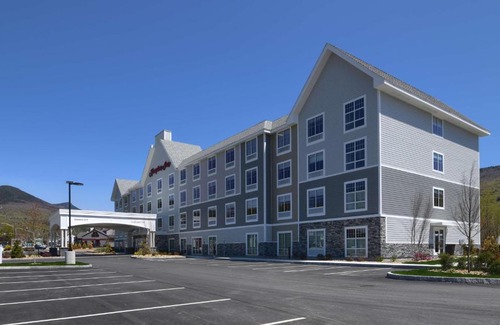 Lincoln Hotel | Hampton Inn Lincoln White Mountains