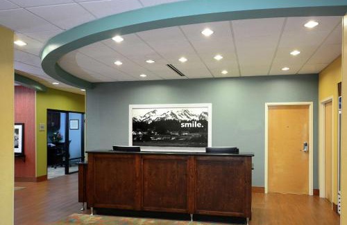 Martinsville Hotel | Hampton Inn Martinsville